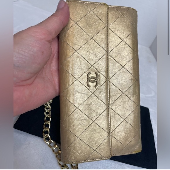 CHANEL Vintage Calf Skin Diamond Stitch CC Logo Long Flap Wallet On A Chain - Picture 4 of 14
